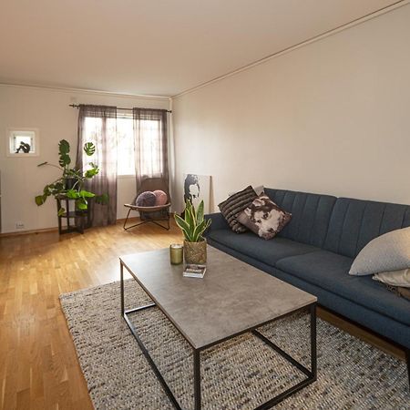 Supersentral 3-Roms Leilighet Med Parkering I Garasje 海宁格松 外观 照片